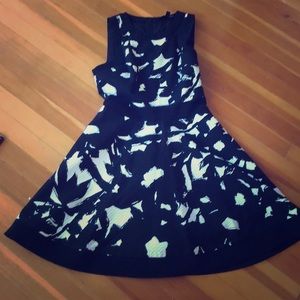 Cute summer sundress from Banana Republic